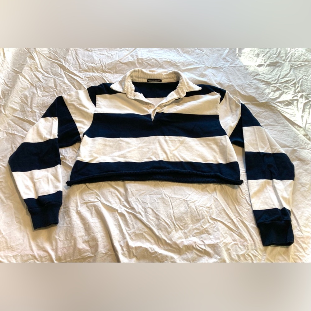 Brandy Melville crop top